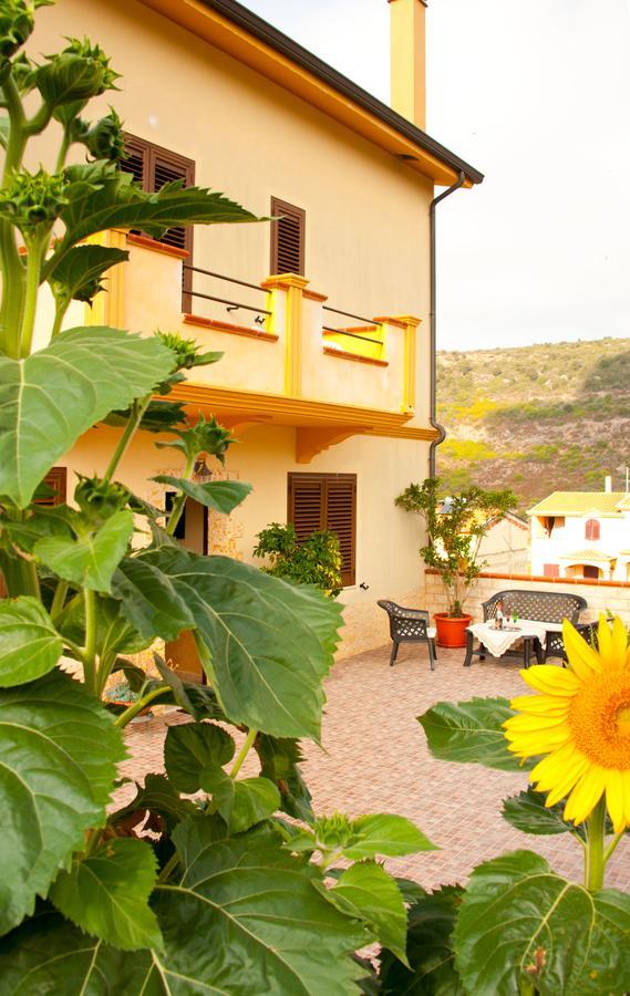 Casa vacanze Sandalia Bosa Esterno foto